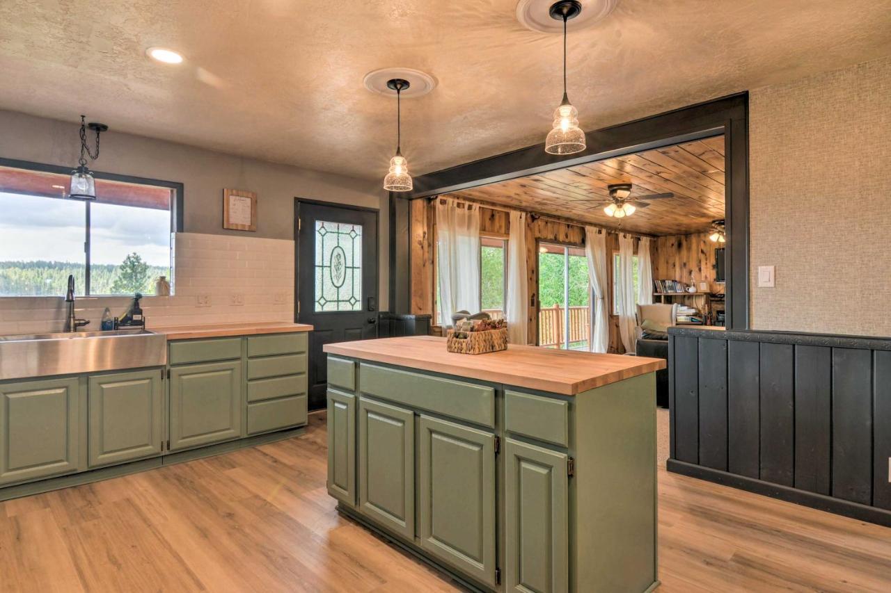 Pet-Friendly Duck Creek Village Retreat With Deck! Buitenkant foto