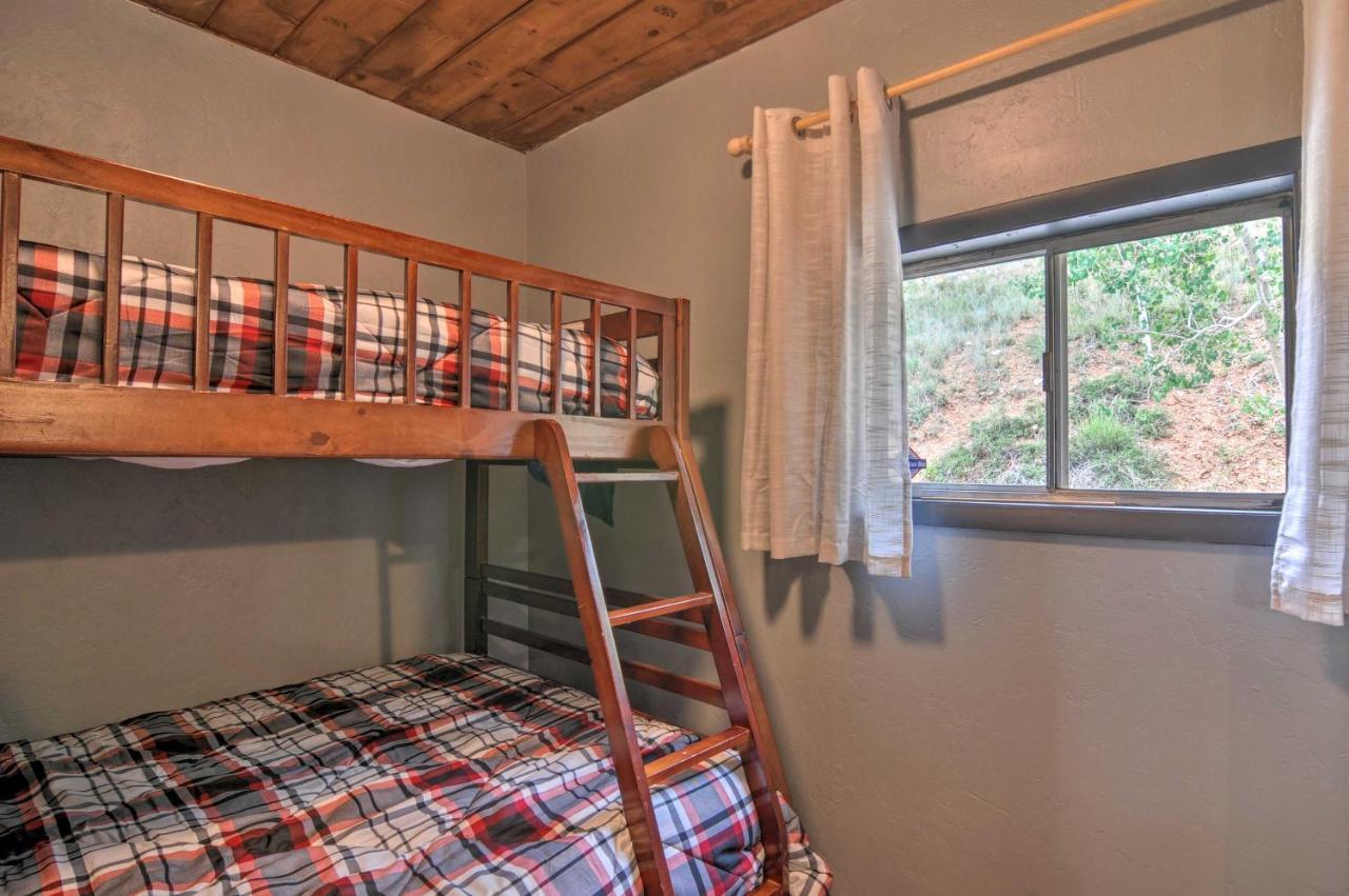 Pet-Friendly Duck Creek Village Retreat With Deck! Buitenkant foto