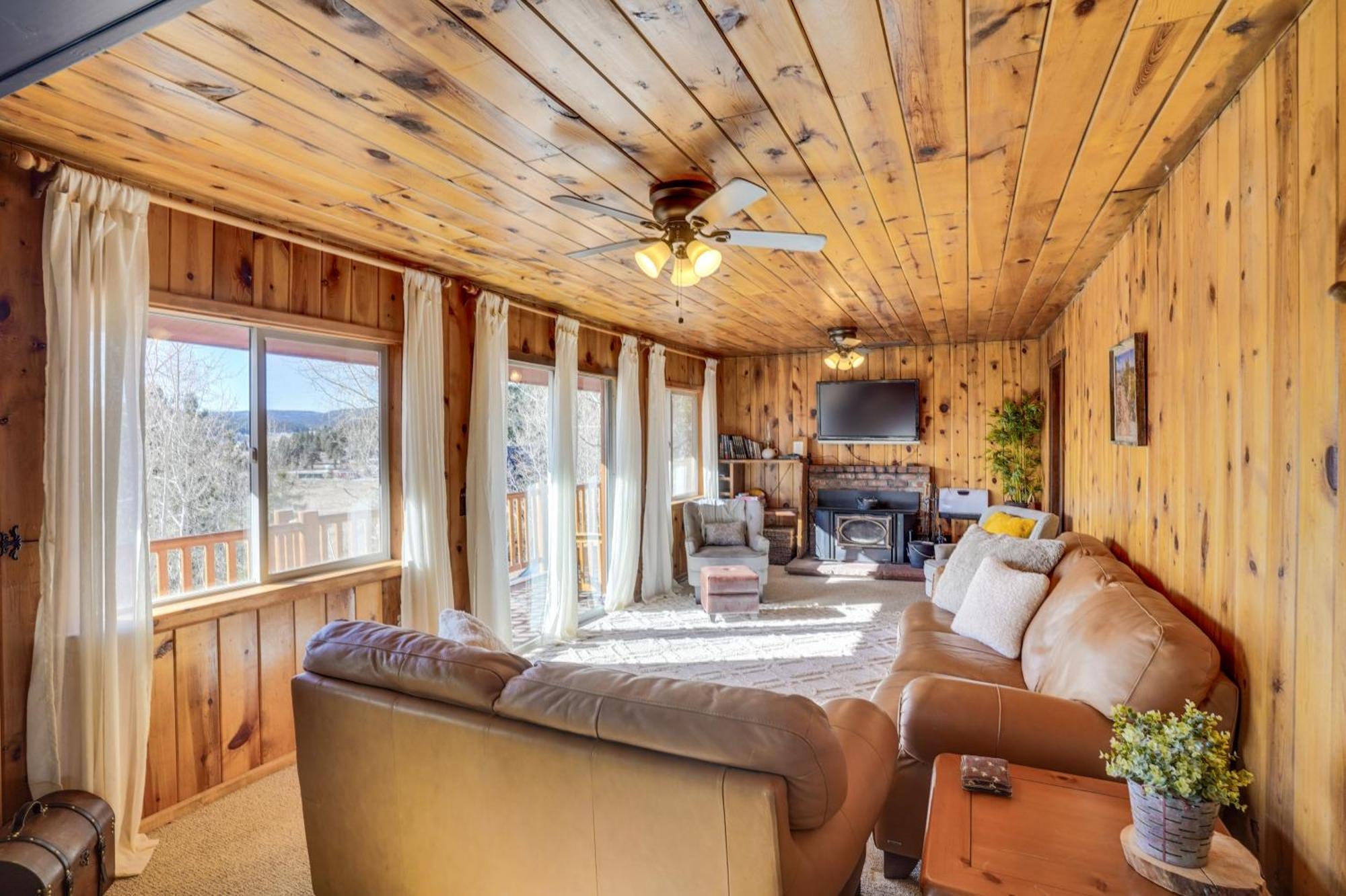 Pet-Friendly Duck Creek Village Retreat With Deck! Buitenkant foto