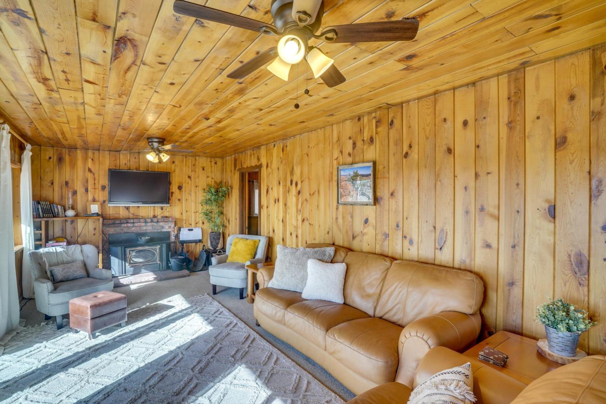 Pet-Friendly Duck Creek Village Retreat With Deck! Buitenkant foto